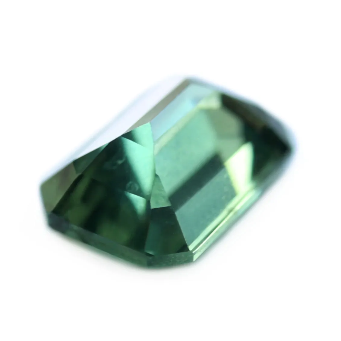 0.57ct Certified Natural Green Sapphire
