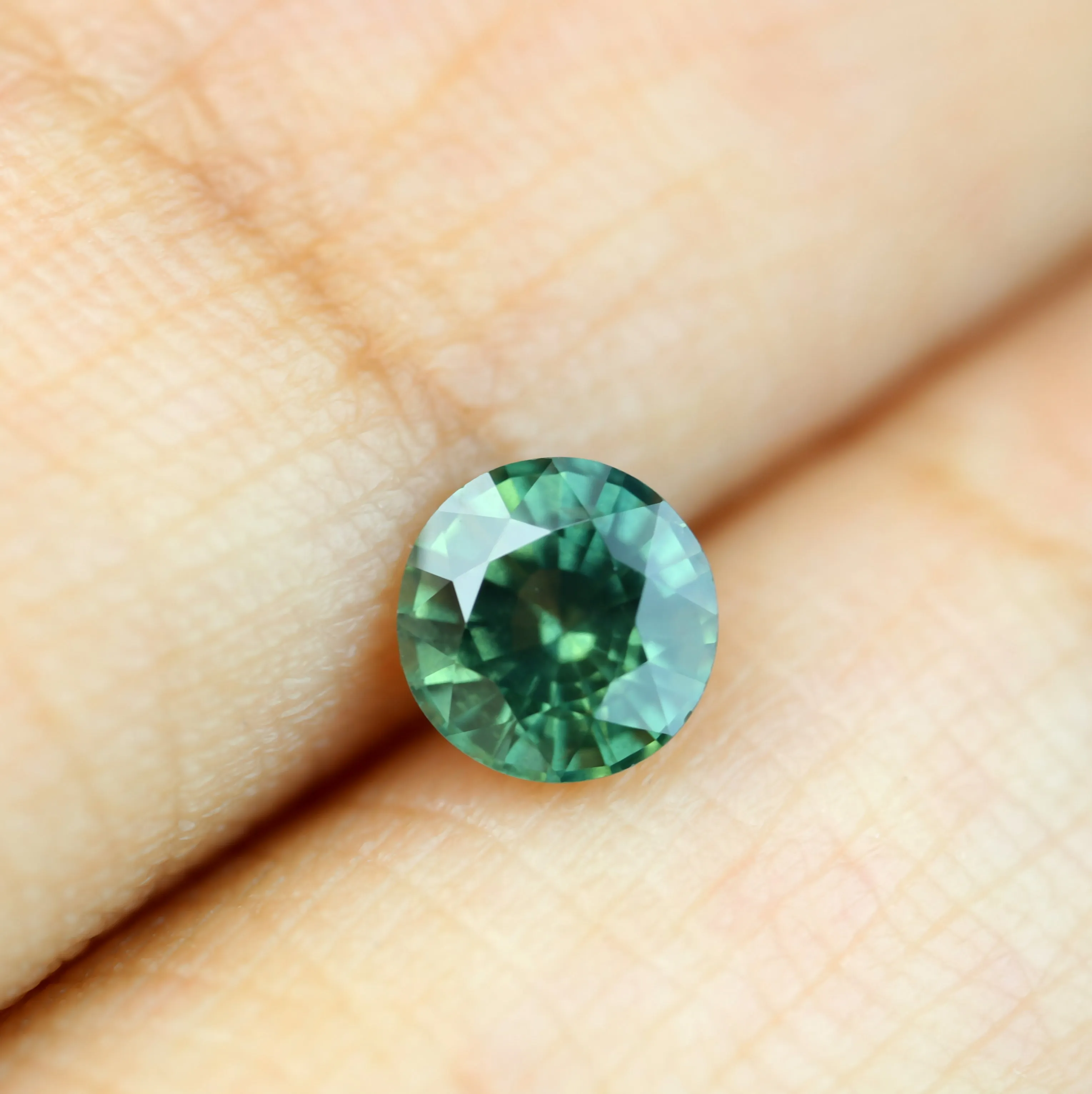 0.60ct Certified Natural Green Sapphire