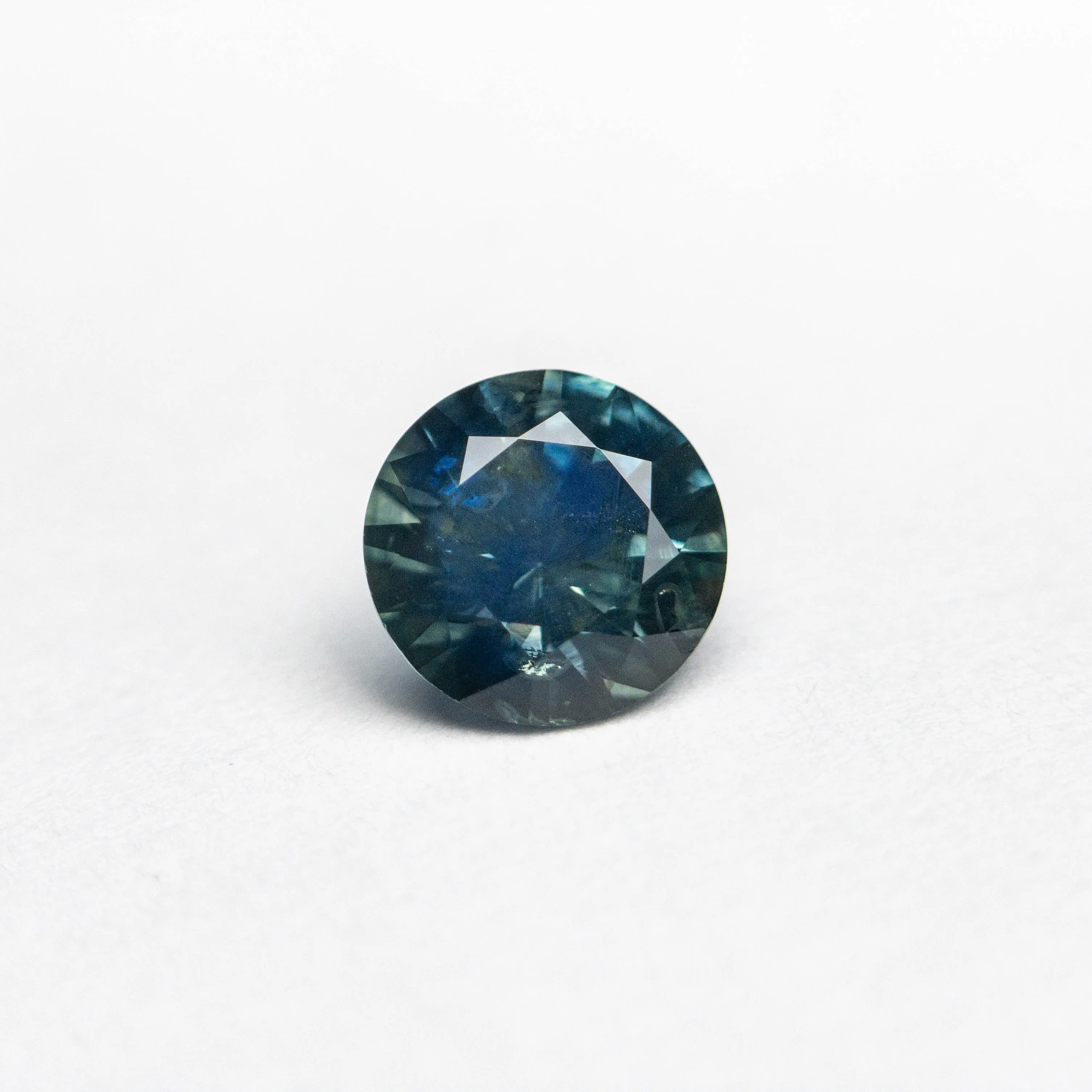 0.73ct 5.55x5.53x3.55mm Round Brilliant Sapphire 19942-13
