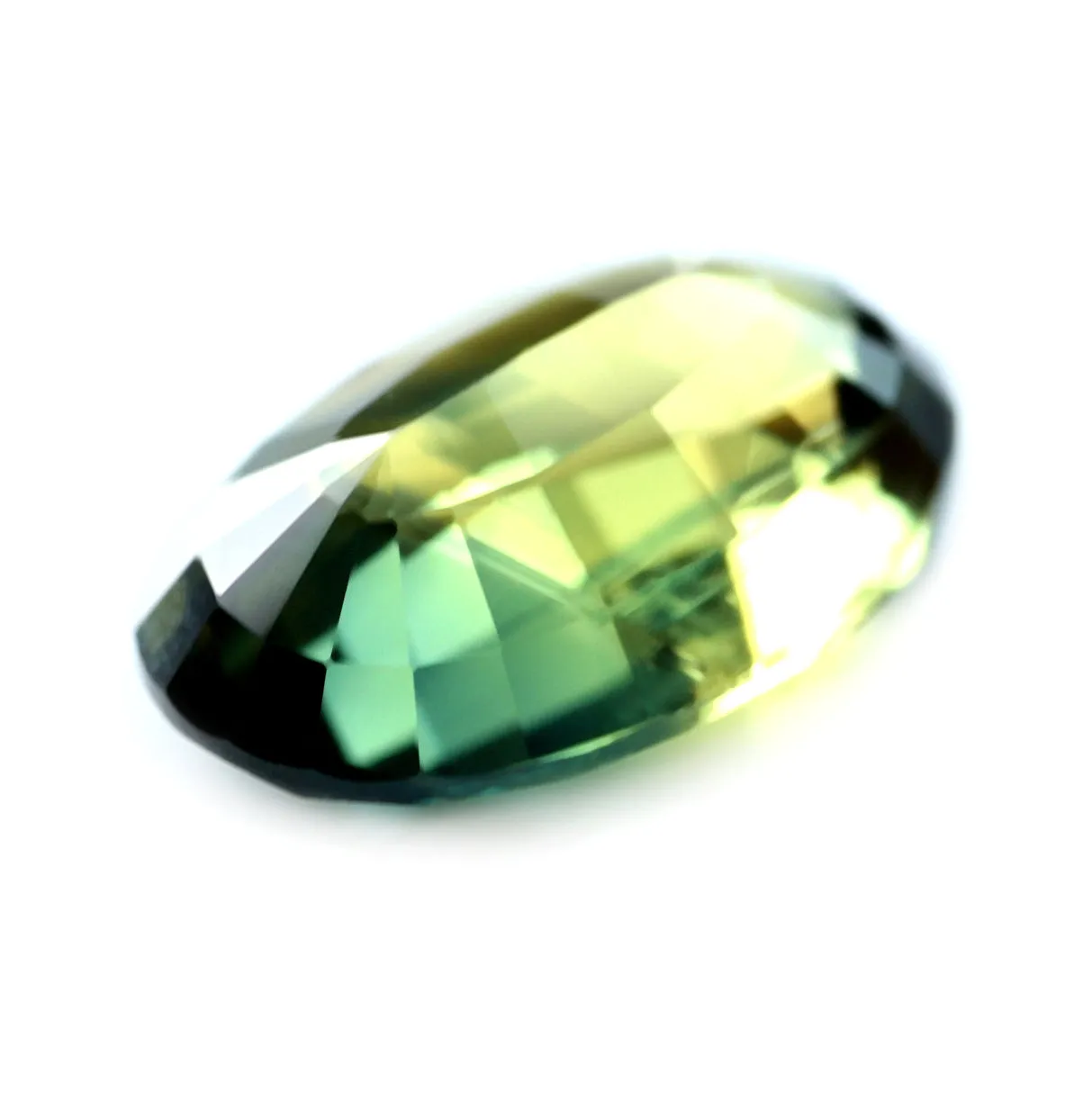 0.77ct Certified Natural Multicolor Sapphire