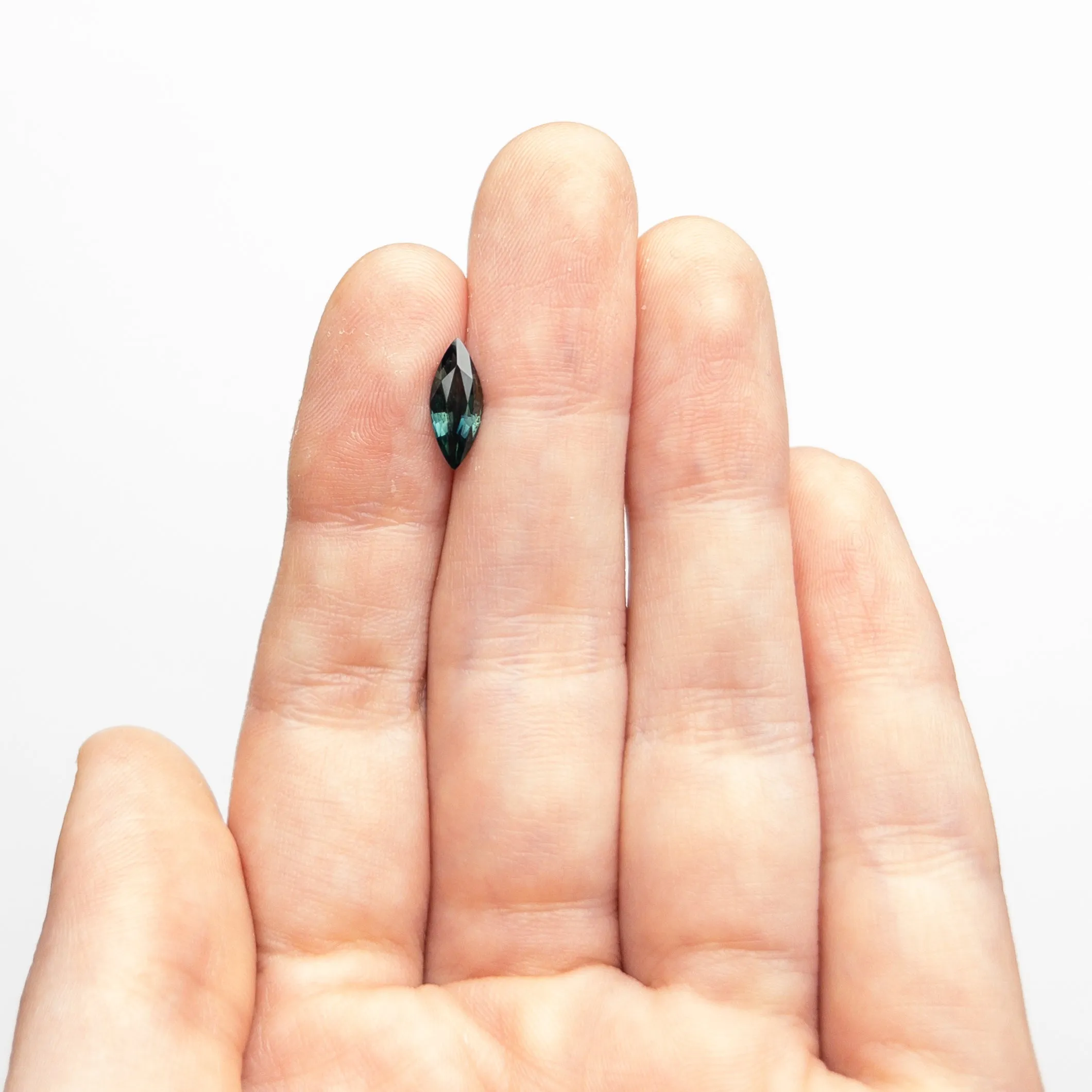 0.89ct 10.77x4.30x2.62mm Marquise Brilliant Sapphire 23499-06