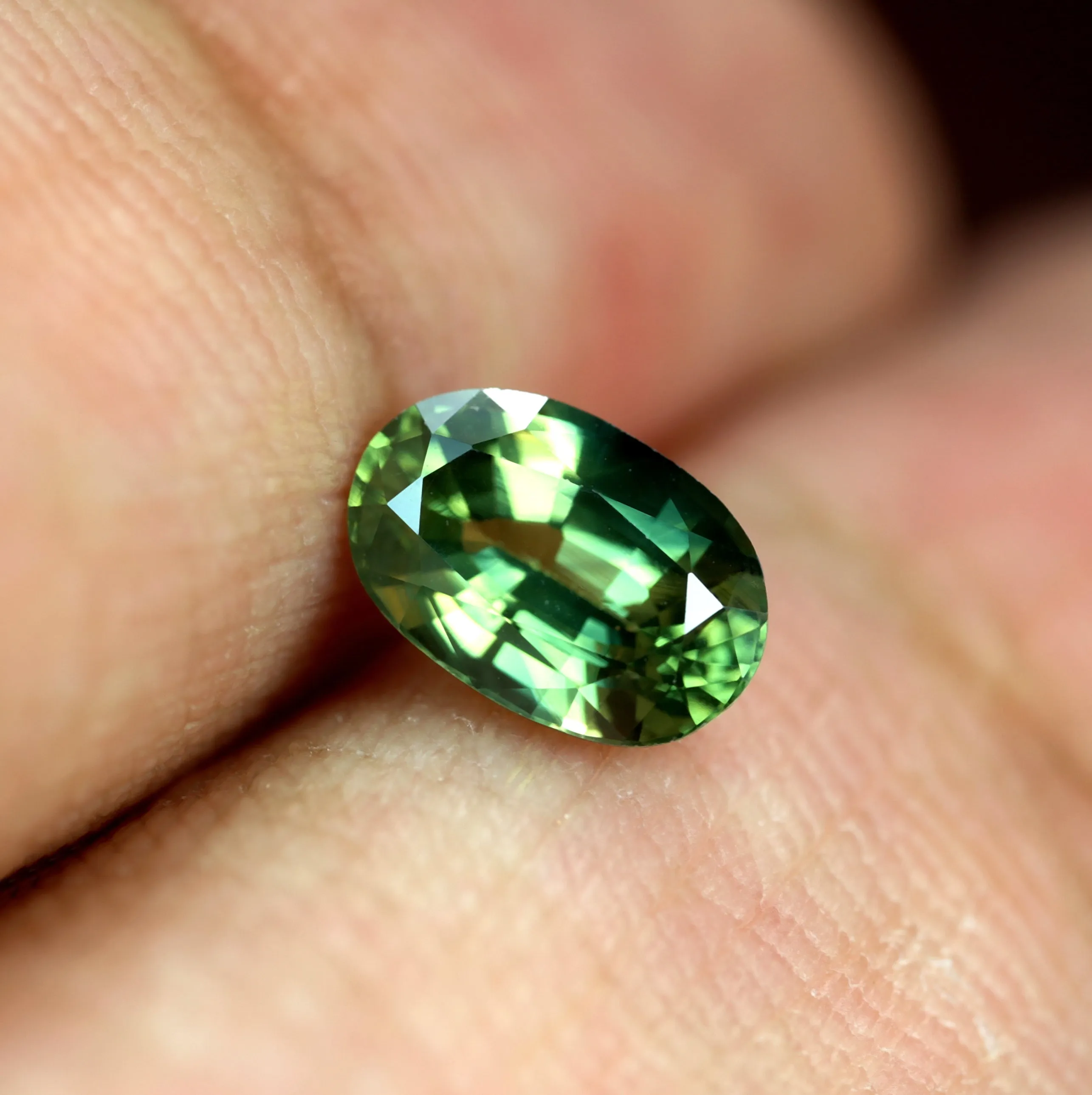 0.90ct Certified Natural Green Sapphire