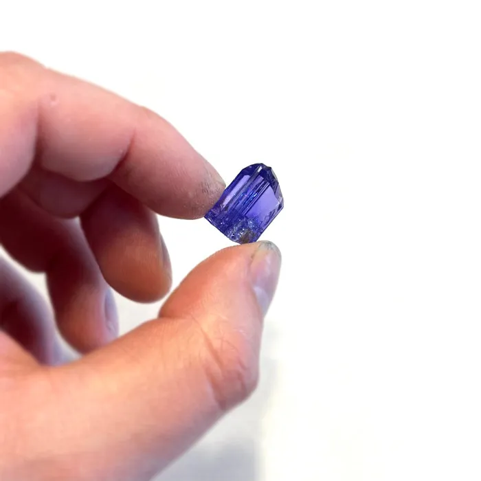 17.01ct Beautiful Gemmy Tanzanite Crystal