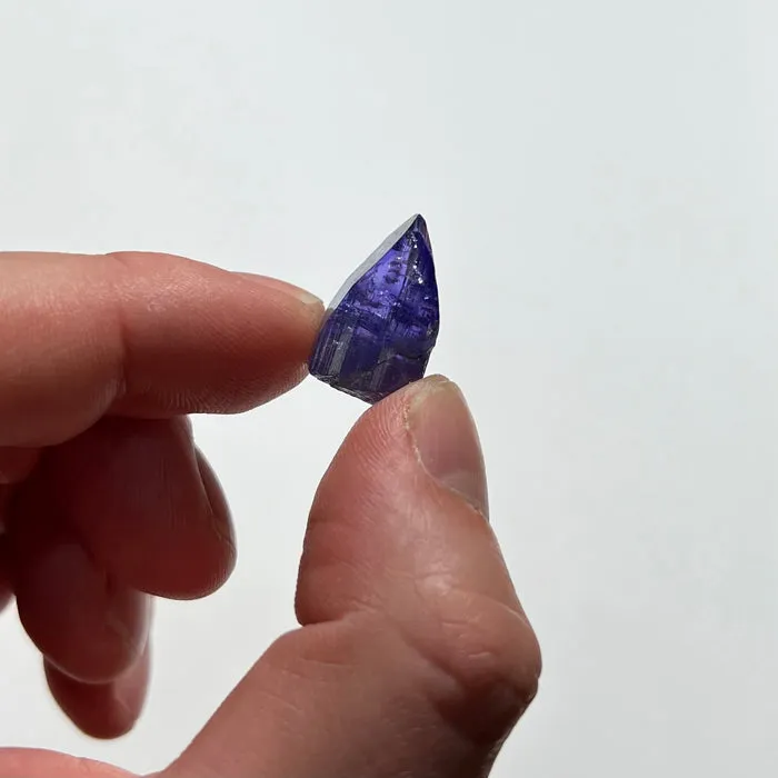 21.6ct Deep Blue Violet Tanzanite Crystal