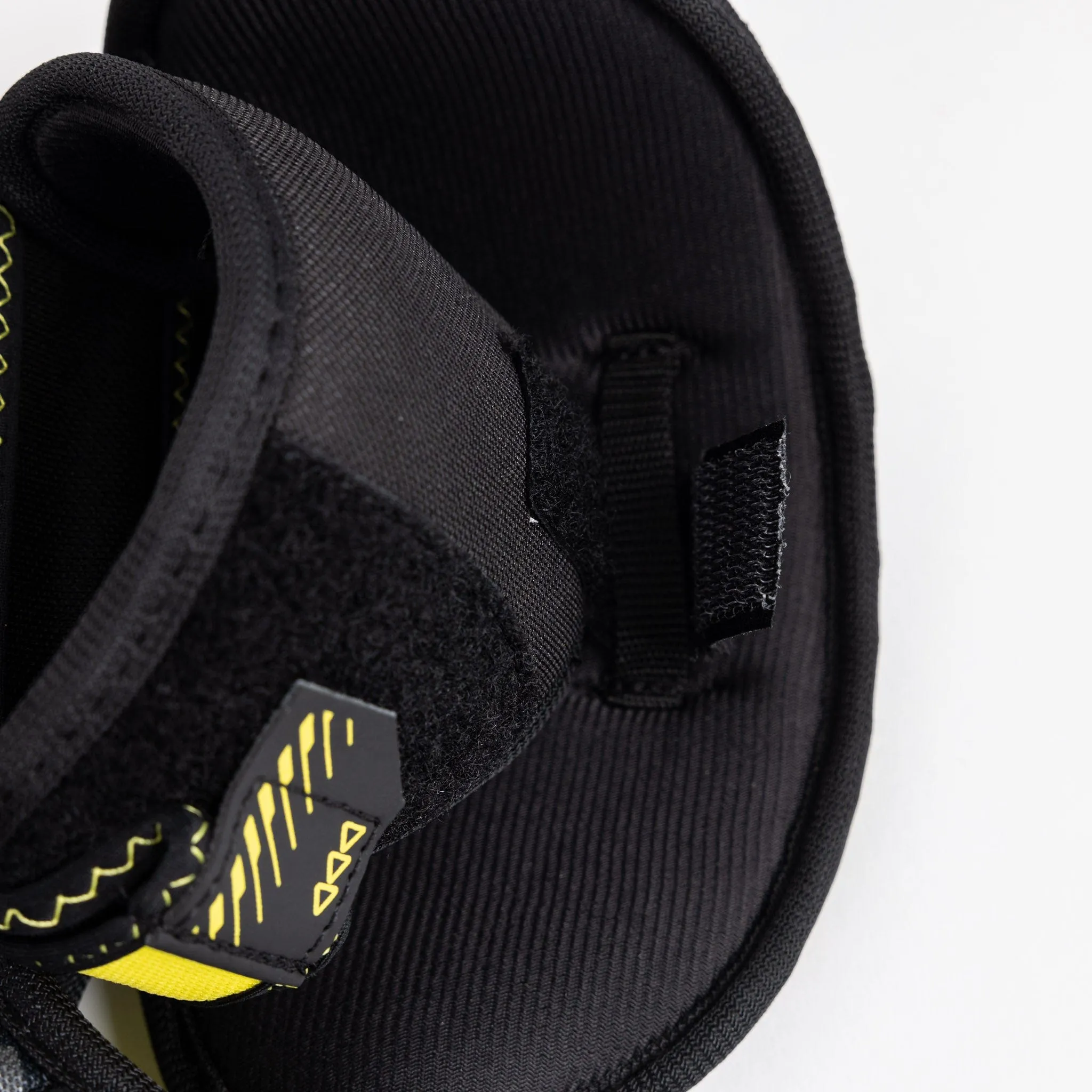 Bauer Supreme Mach Youth Hockey Shoulder Pads