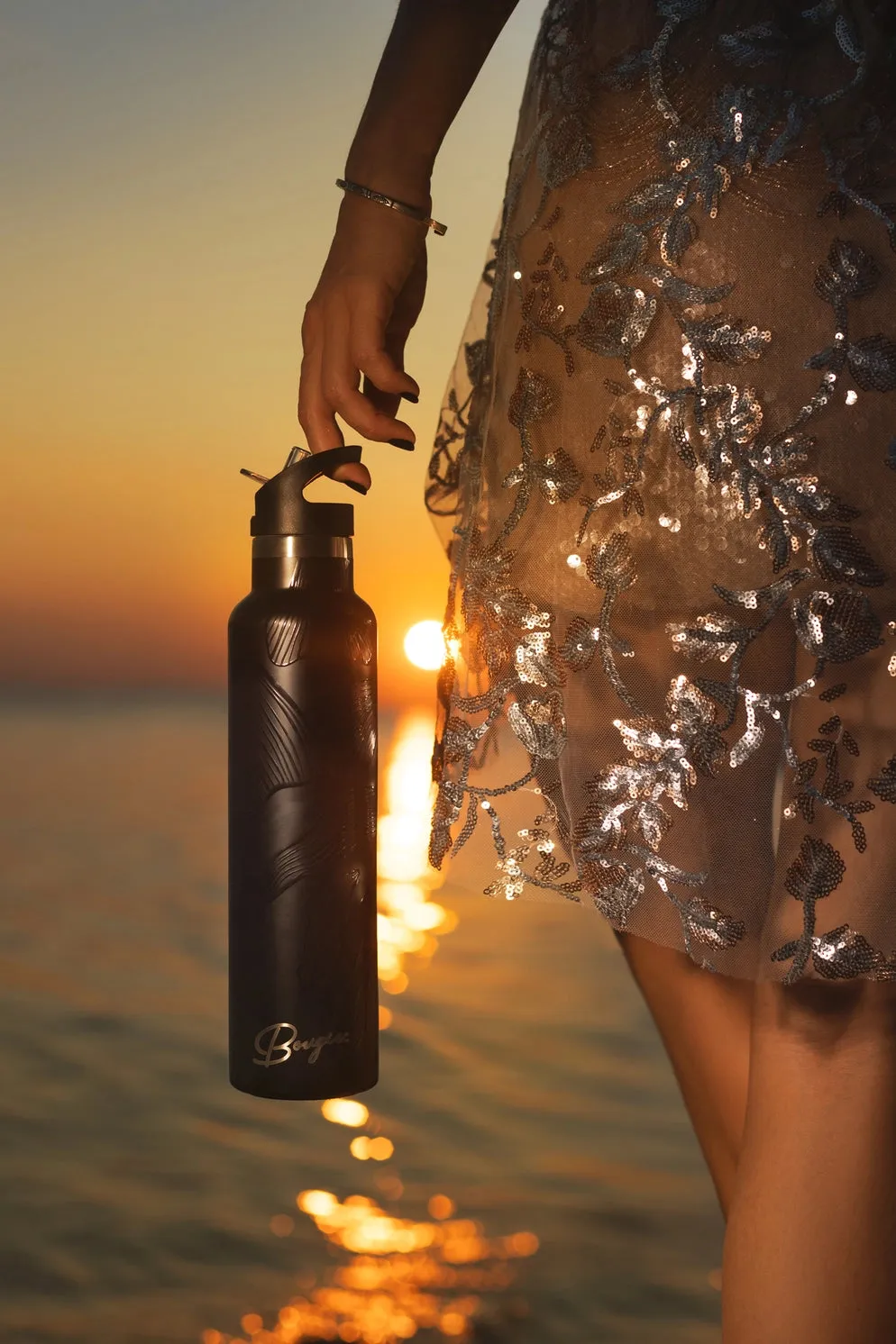 Black Lotus Gloss Flower 25 oz Insulated Water Bottle