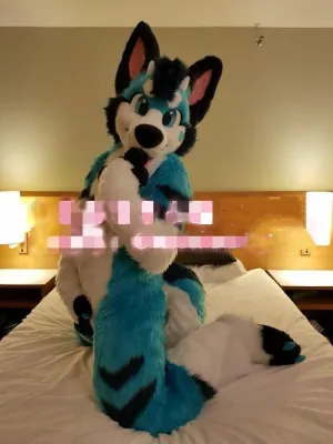 Blue Long Fur Husky Dog Fox Wolf Fursuit Mascot Costume Suit Cosplay Party Game Fancy Dress Adult Size Apparel
