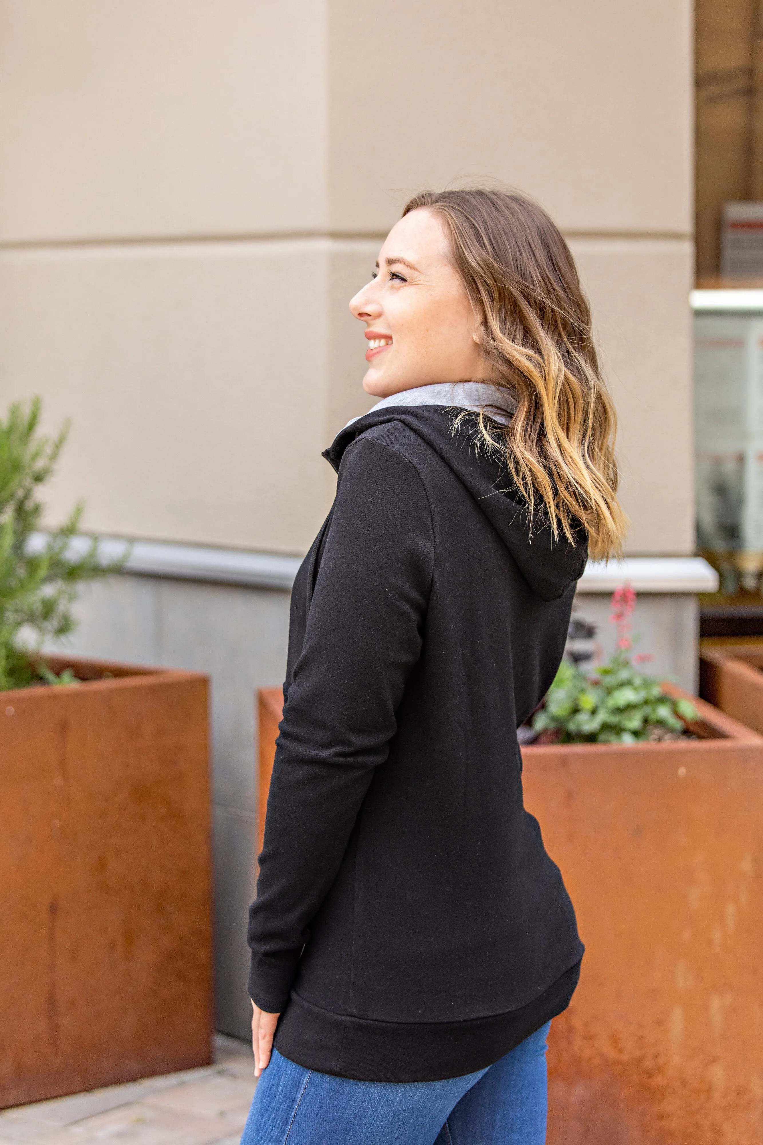 Classic Halfzip Hoodie - Black