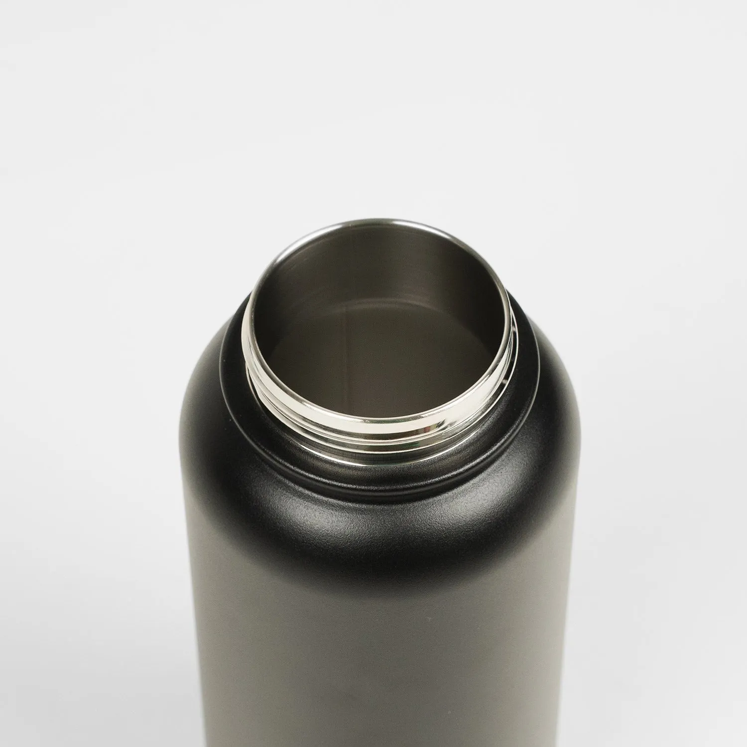 Crossing Urban Insulated S/S Bottle W Handle 950ml