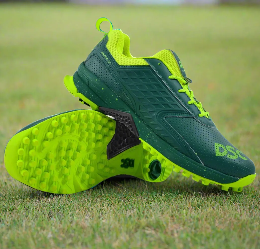 DSC Jaffa 22 Cricket Shoes