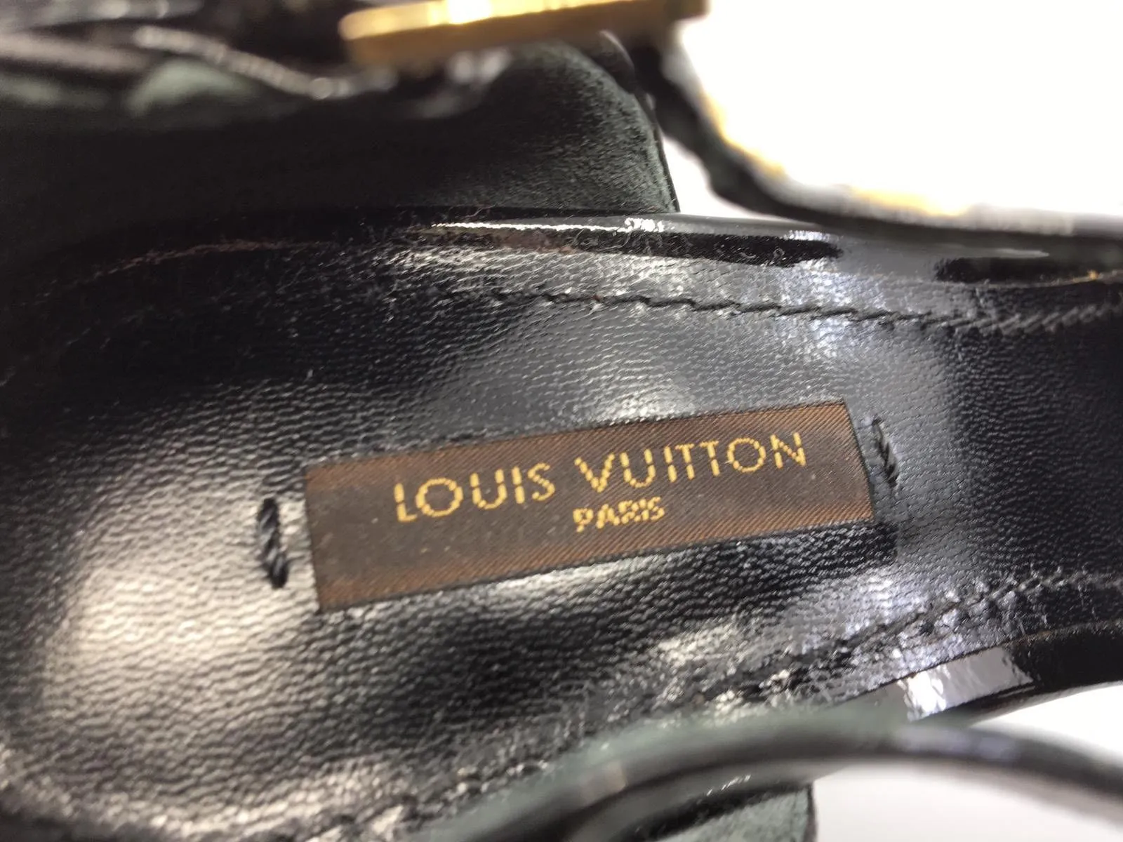 Gold LV Bow Pump