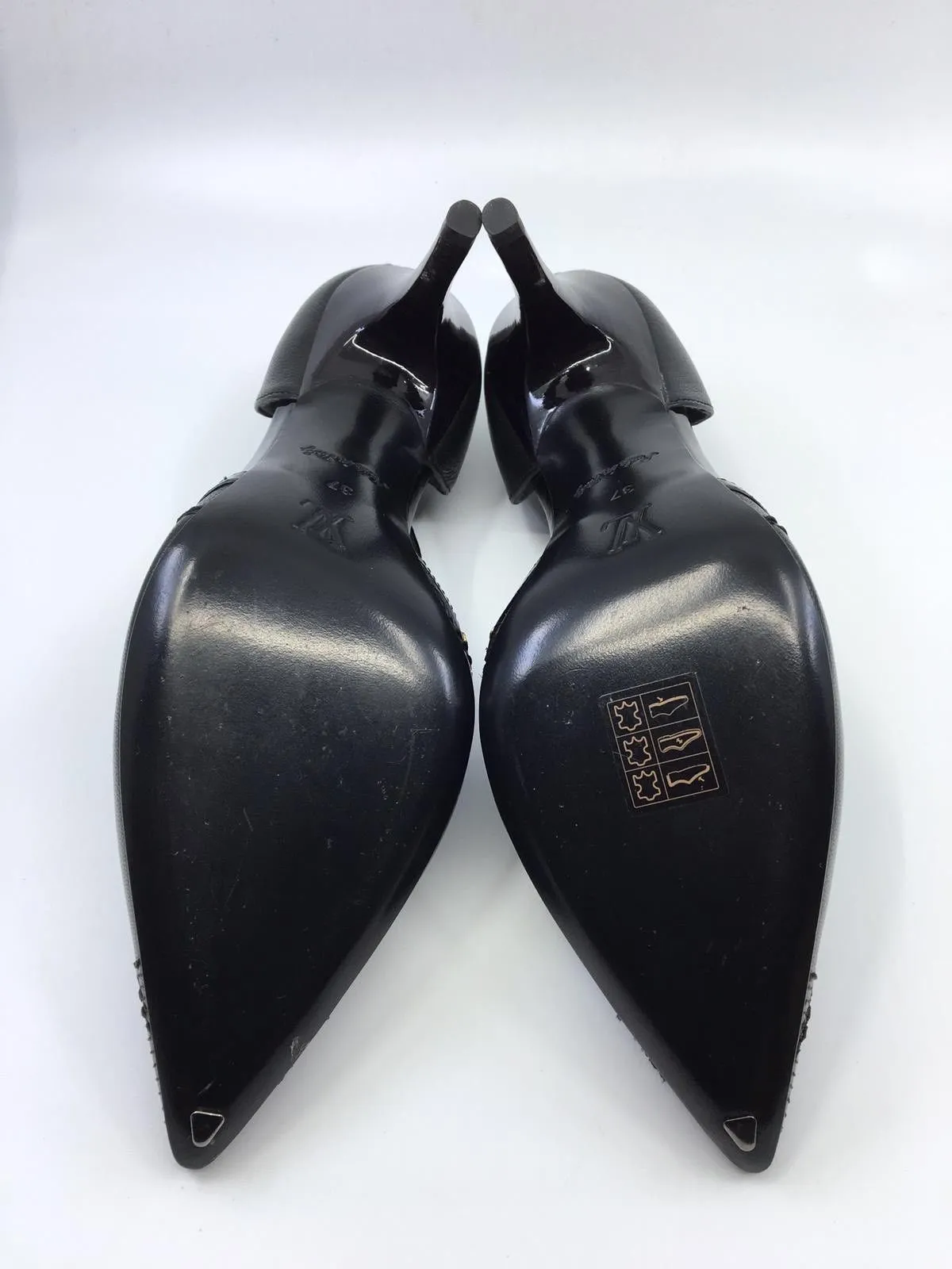 Gold LV Bow Pump