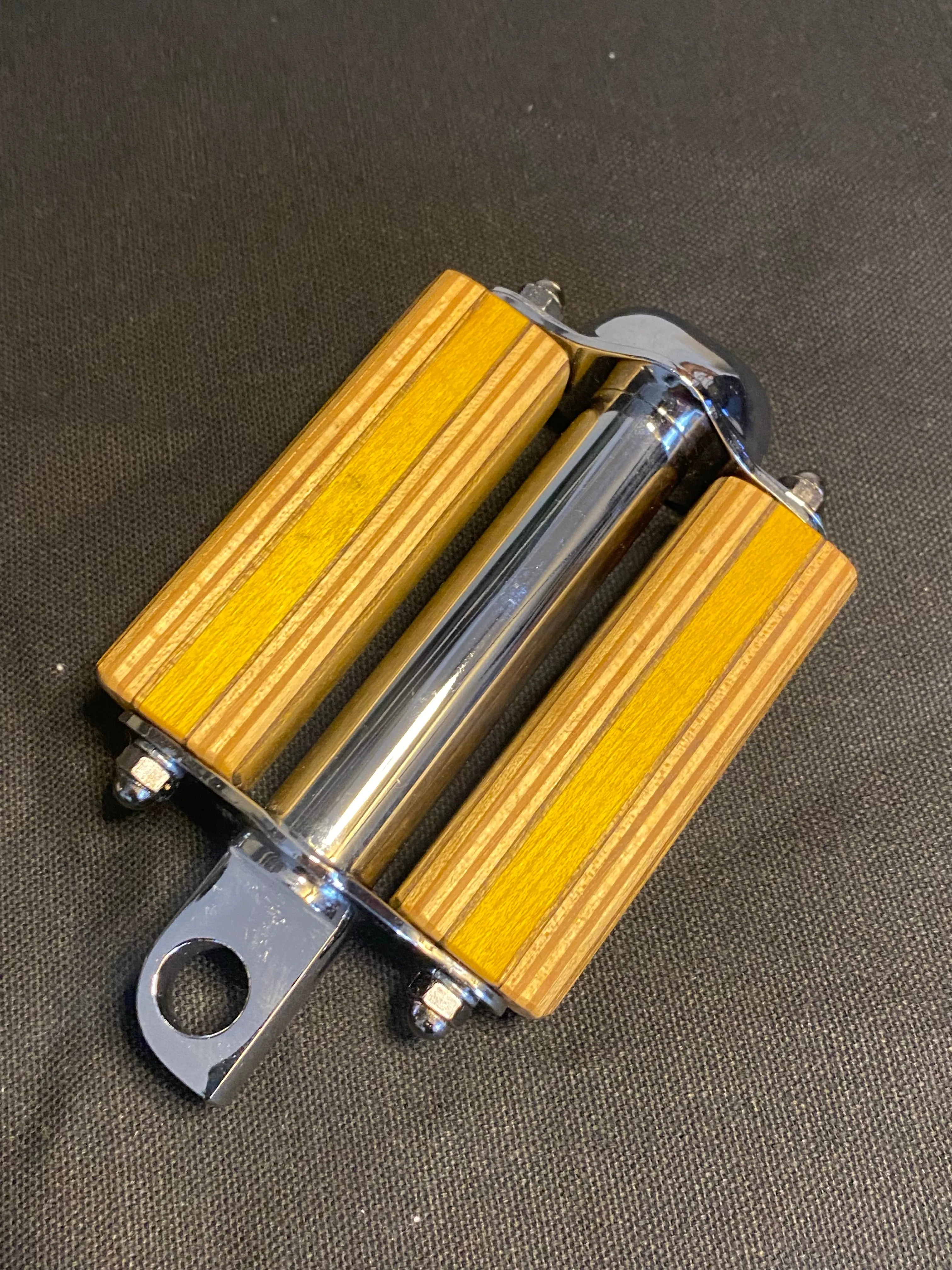 Hi-Res Woodshop Kicker 02
