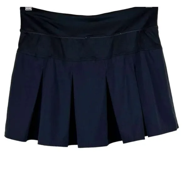 LOLE Justine Black Tennis Skirt in Solid Black Size Small