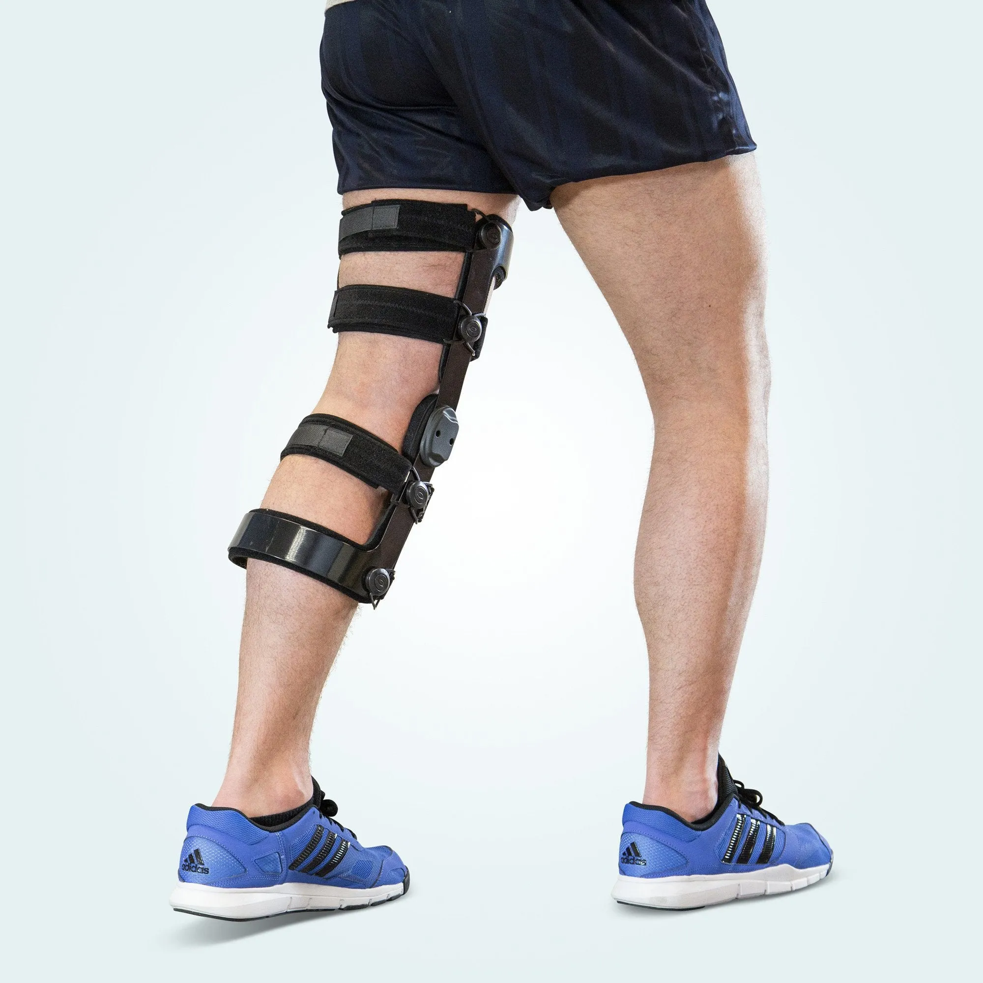 Pro Action Knee Brace (Ortho Medical)