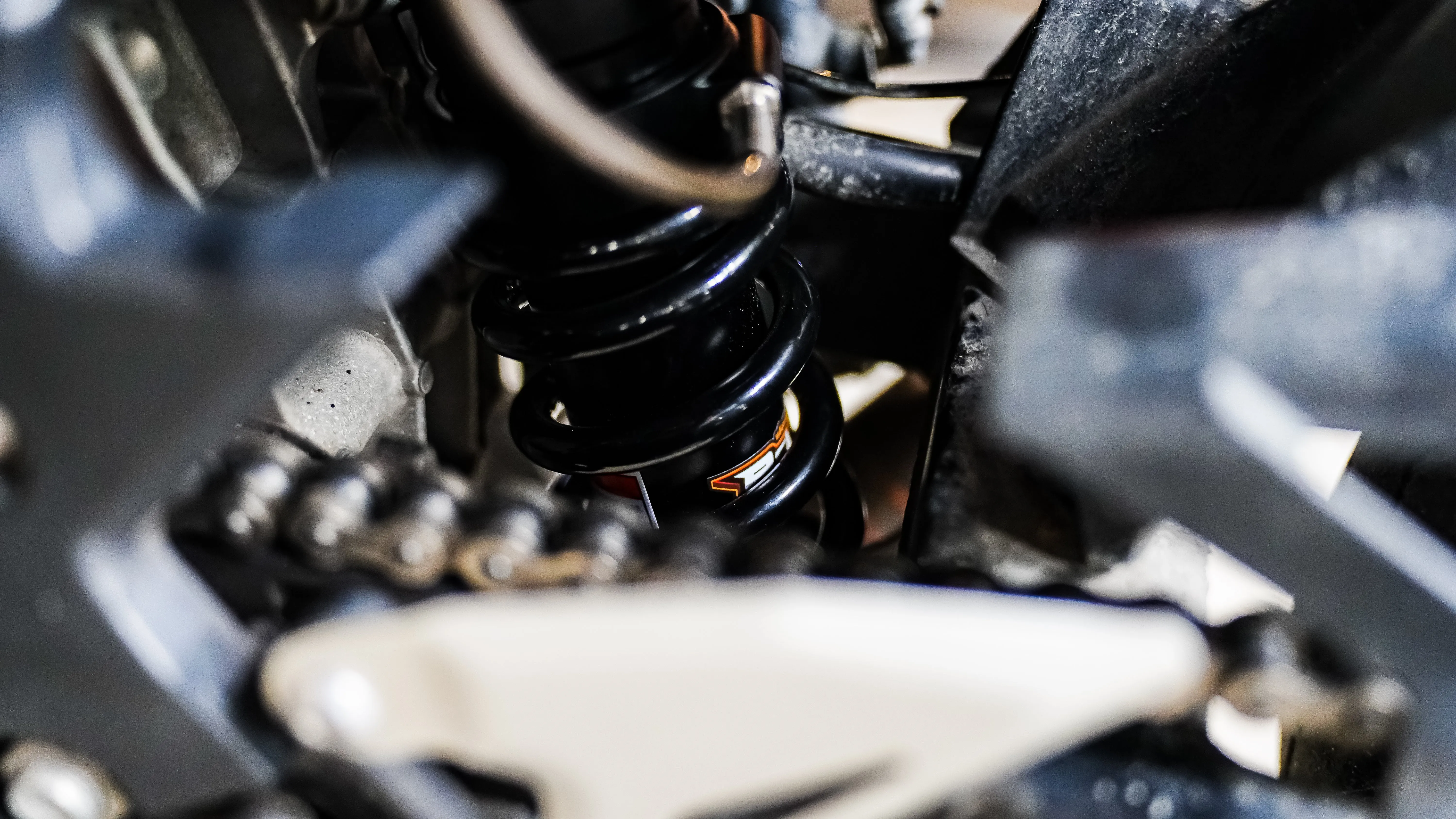 RACE POWER NINJA 400 (BLACK)