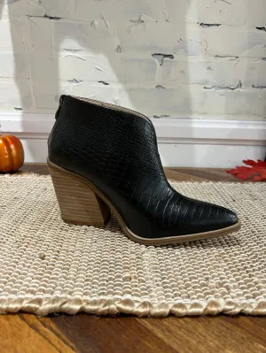 The Dilly Croco in Black