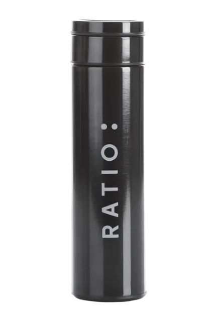 Water bottle with SMART temperature indicator