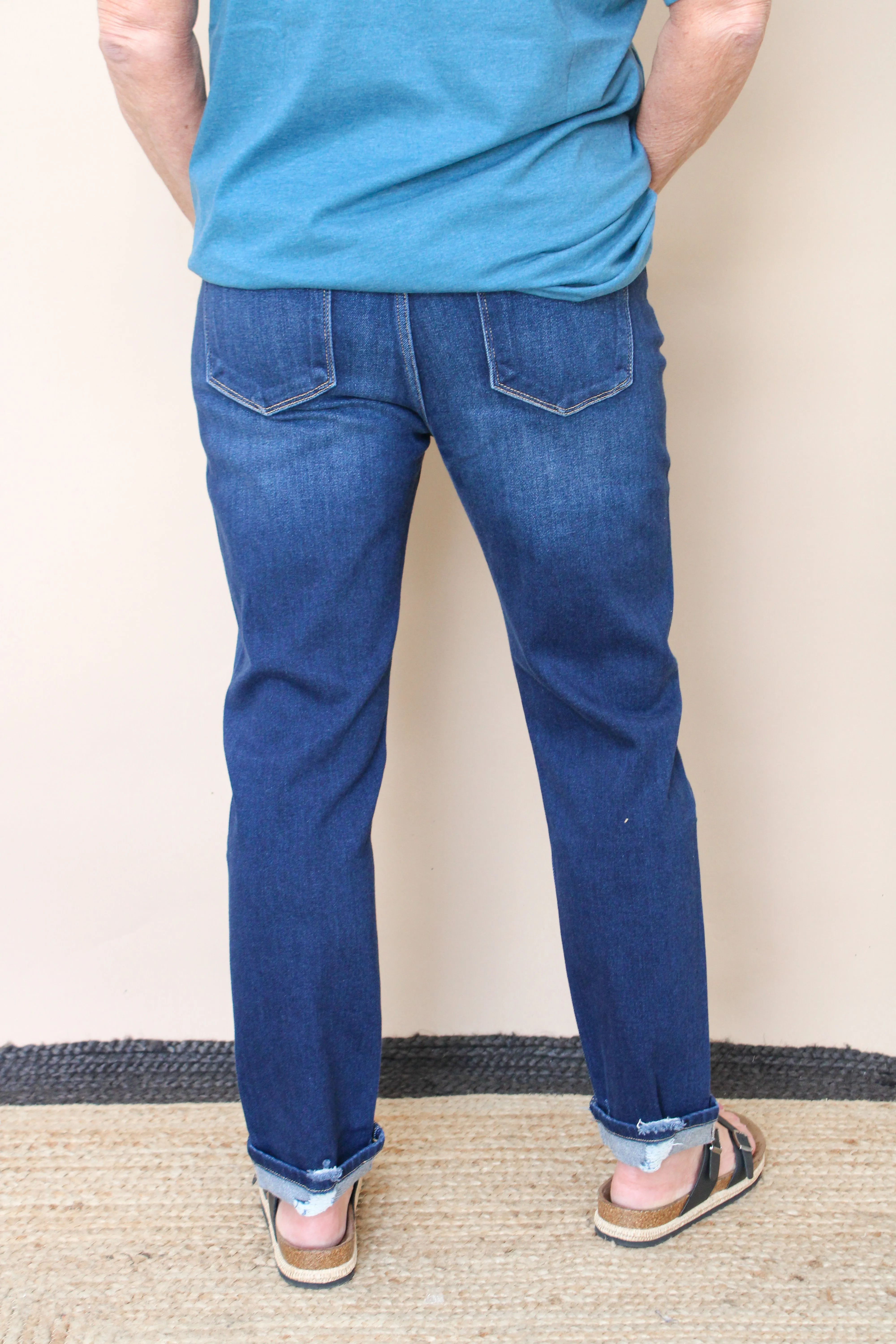 WAYLON HIGH RISE SKINNY STRAIGHT JEAN