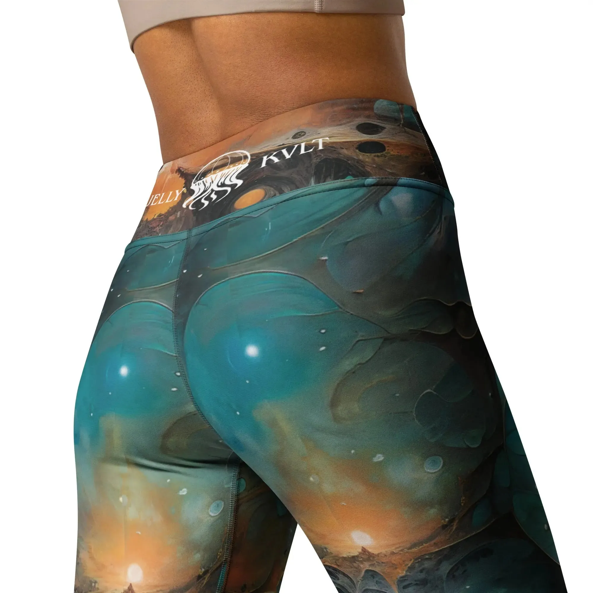 Yoga Leggings Chthonic Echoes